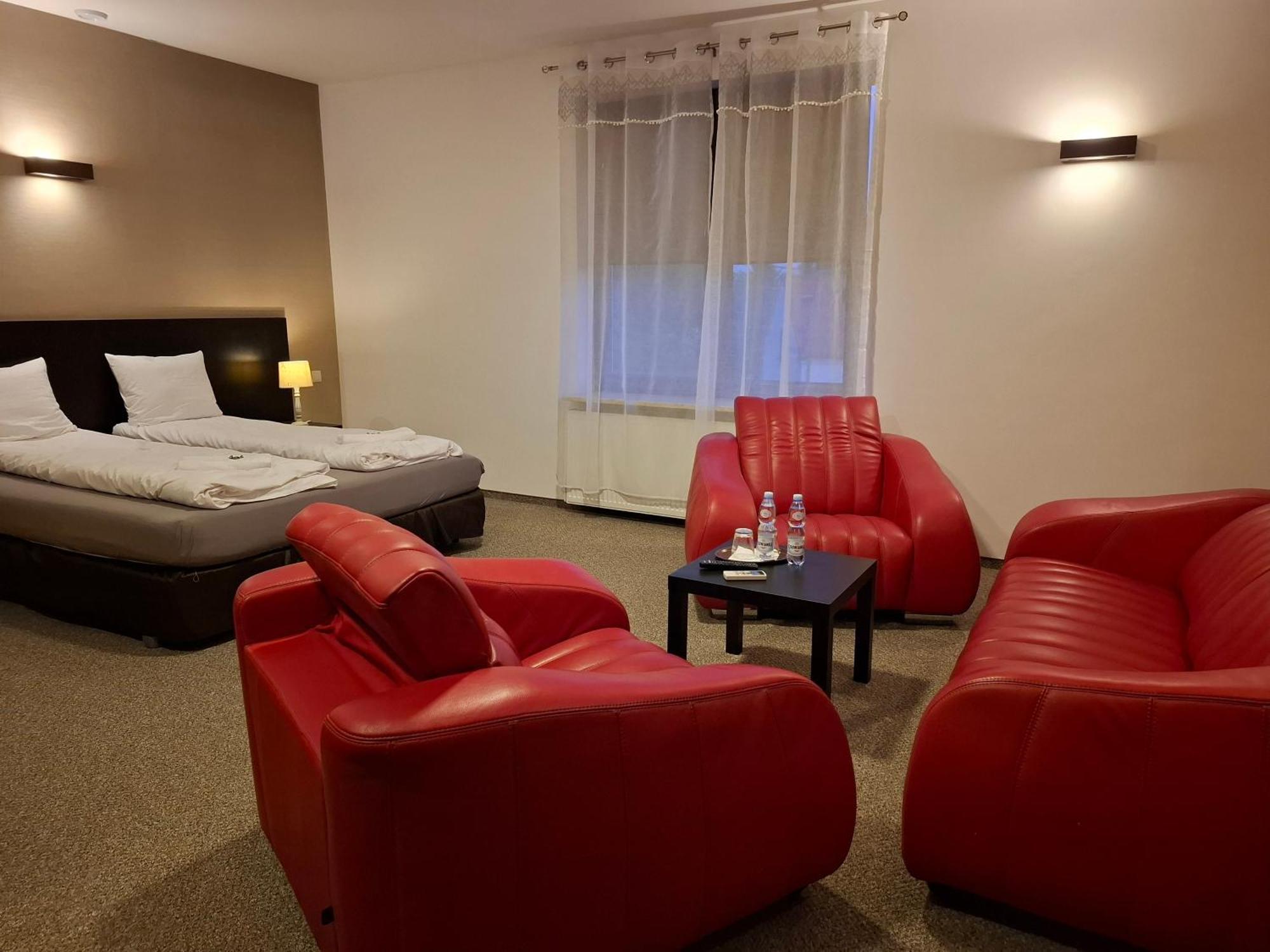 Kogel Mogel Hotel Czernikowo Eksteriør billede