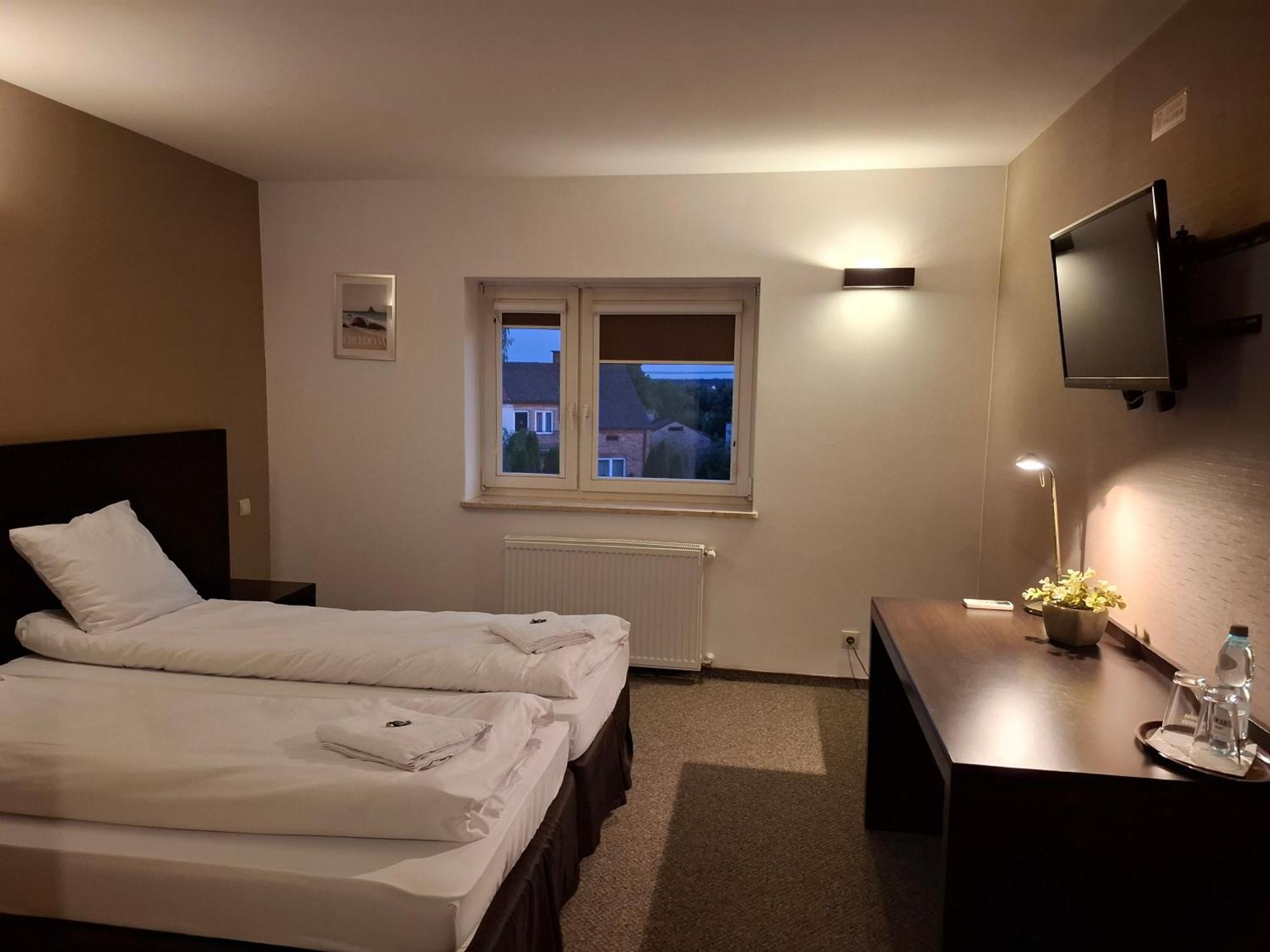 Kogel Mogel Hotel Czernikowo Eksteriør billede